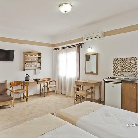 קרפאטוס Philoxenia Studios 3 מראה חיצוני תמונה